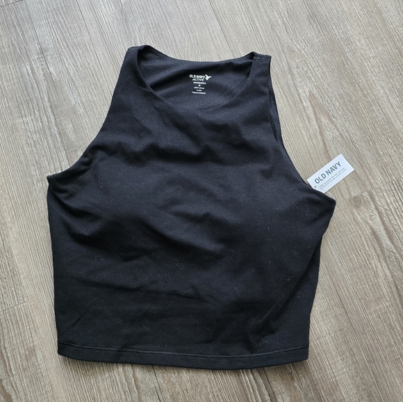 old Navy crop excercise tank with shelf bra size medium - Picture 1 of 4